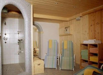 Alpenhof Pension-Garni Nauders Exterior photo